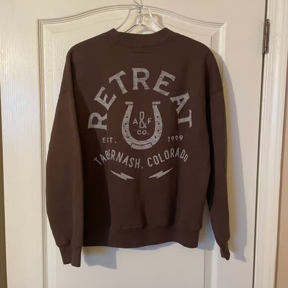 Abercrombie & Fitch Soft A&F Essentials Colorado Crewneck Sweatshirt Size M - Picture 2 of 4